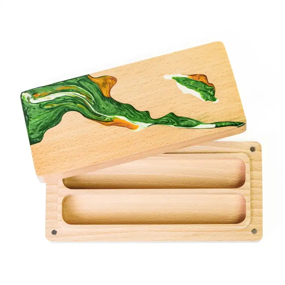 Boîte à dés en bois et résine
