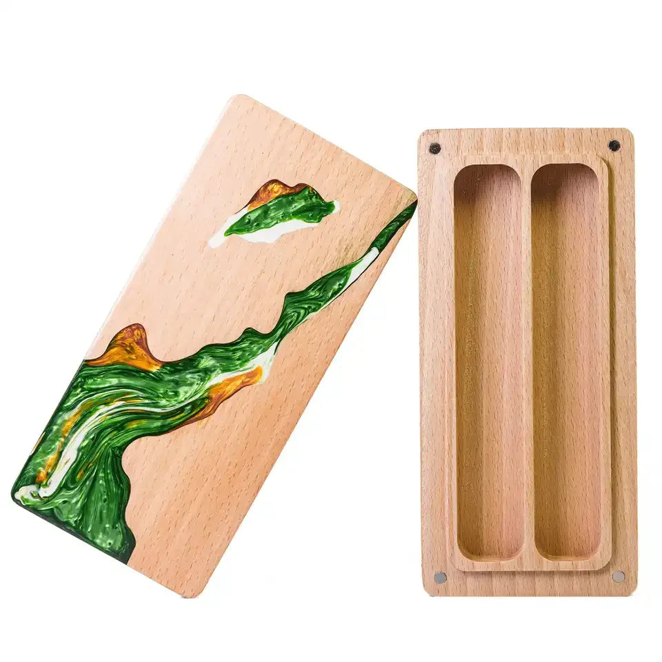 Boîte à dés en bois et résine