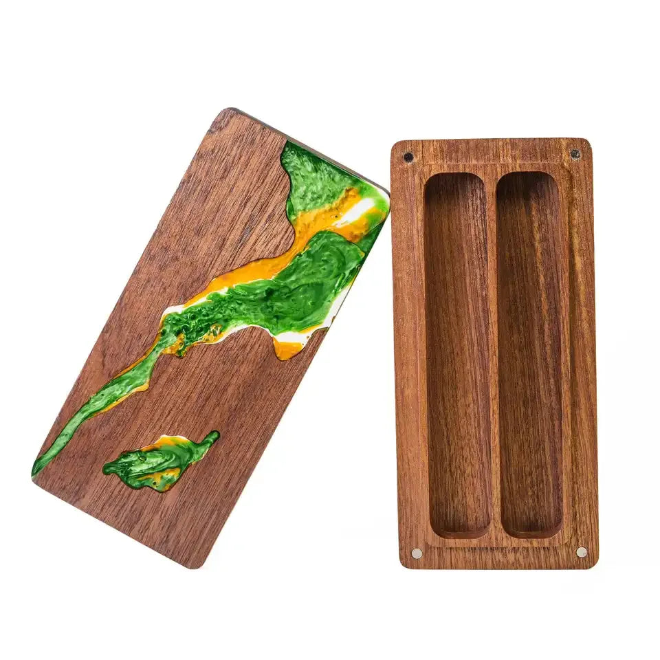 Boîte à dés en bois et résine