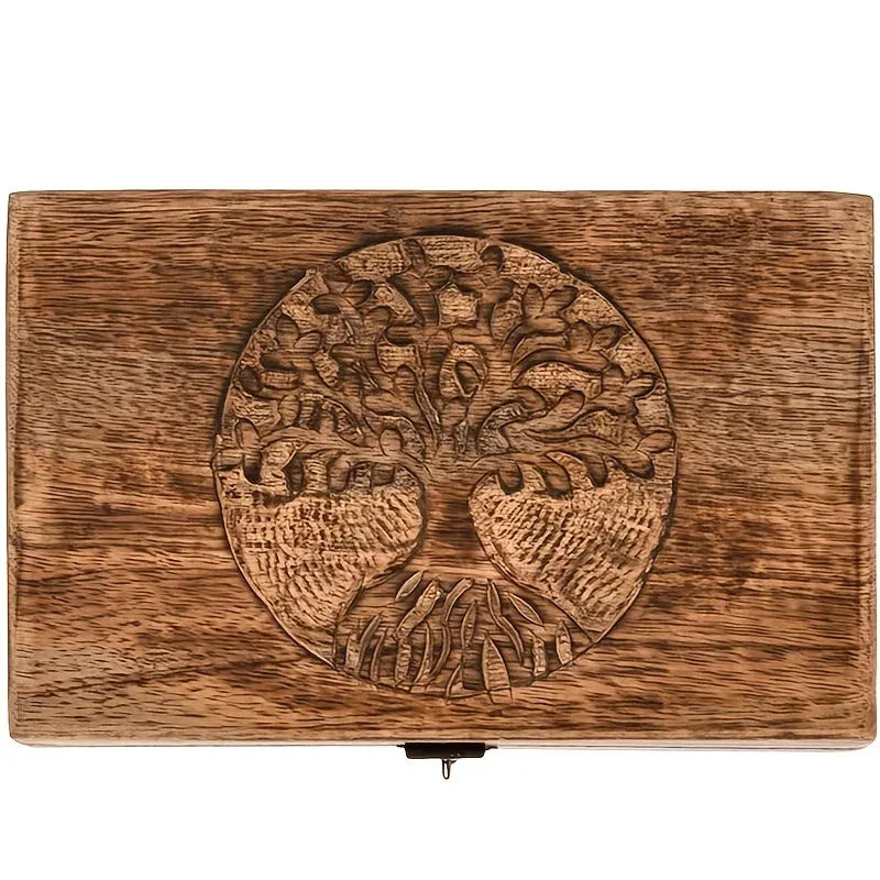 Boite à dés en bois gravé - Arbre de vie