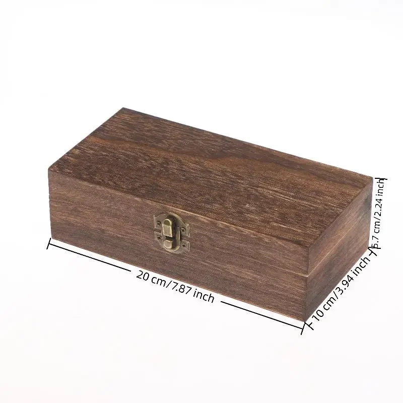 Boite à dés en bois vintage