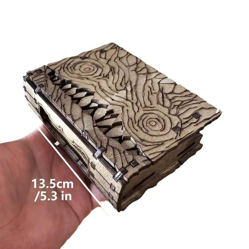 Boite à dés mimique en bois