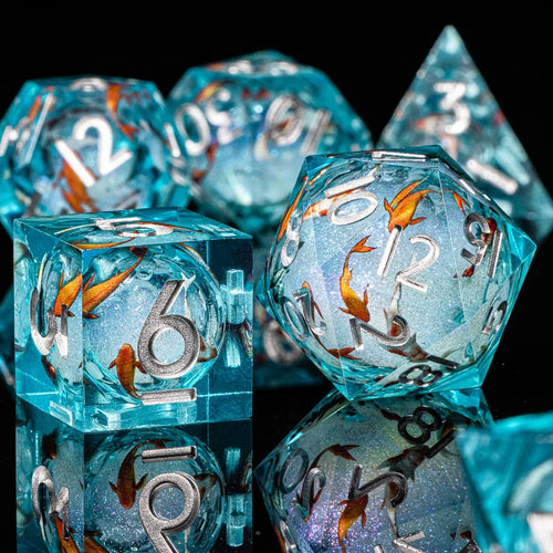 Noyaux Liquide Poisson – Set de dés pour JDR
