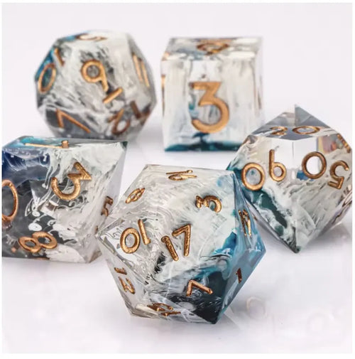 Nuage de lait – Set de dés pour JDR