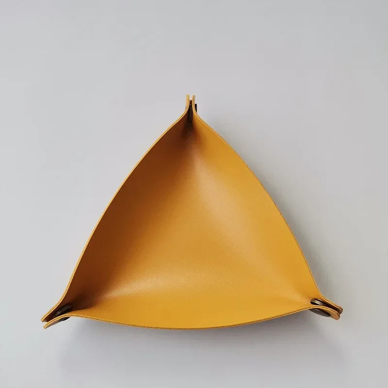 Plateau à dés triangulaire en similicuir 14 coloris