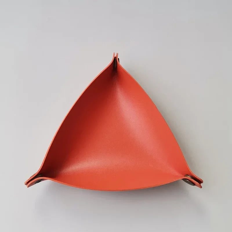 Plateau à dés triangulaire en similicuir 14 coloris