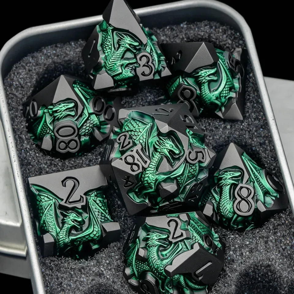 Set de dés en métal avec boite - Dragon incrusté