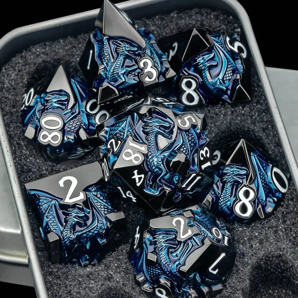 Set de dés en métal avec boite - Dragon incrusté