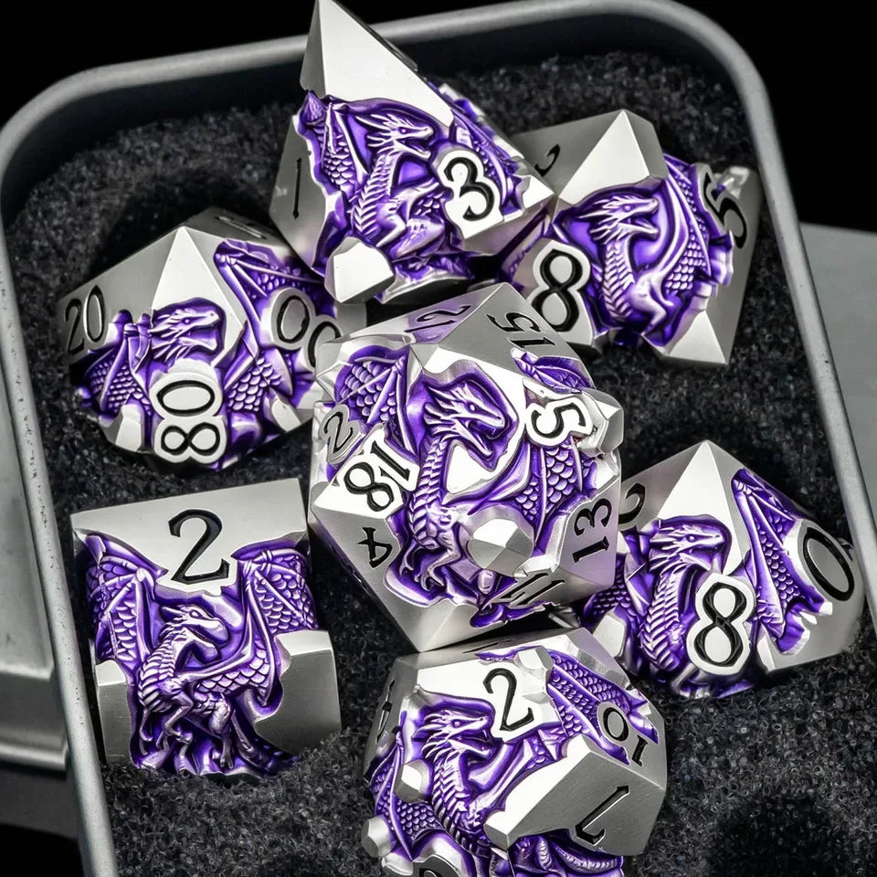 Set de dés en métal avec boite - Dragon incrusté